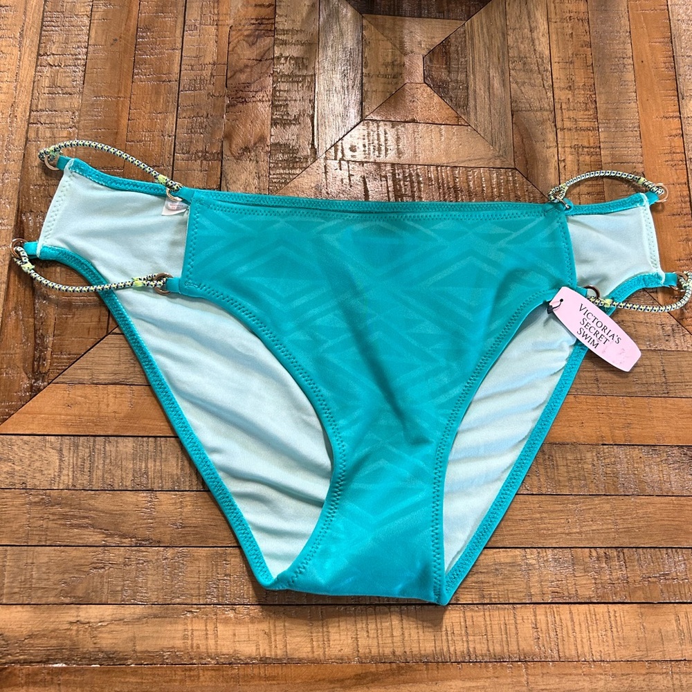 NWT Victoria’s Secret ‘The Knockout’ Bikini Bottoms